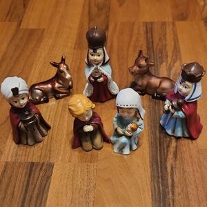 Christmas Holiday Holy Family Nativity Scene Kids Figurine Set Jesus Mary Joseph